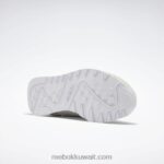 أبيض / رمادي فاتح أحذية نسائية نايلون كلاسيكية Reebok 0NZ0F467 - Image 7