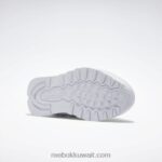 أبيض ftwr / أزرق لؤلؤي / برتقالي هالة أحذية نسائية جلدية كلاسيكية Reebok 0NZ0F424 - Image 5