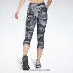 أسود الليل كابري مطبوعة جاهزة للتمرين Reebok 0NZ0F961 - Image 3