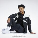 أسود الليل كلاسيكيات ناقلات سترة المسار Reebok 0NZ0F260 - Image 5