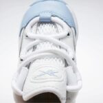 أطفال أبيض ftwr / أزرق سائل / أصفر سام سؤال منتصف أحذية كرة السلة - طفل صغير Reebok 0NZ0F1380 - Image 8