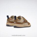 أطفال البرية البني / الصحراء / ناقلات البحرية حذاء ويبك المشبك منخفض - طفل صغير Reebok 0NZ0F1438 - Image 4