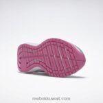 أطفال نقي رمادي 3 / وردي حقيقي / أزرق رقمي حذاء رود سوبريم 4 - مرحلة ما قبل المدرسة Reebok 0NZ0F1441 - Image 5