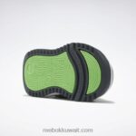 أطفال نقي رمادي 4 / رمادي نقي 7 / أصفر حامض شمسي حذاء ويبك المشبك منخفض - طفل صغير Reebok 0NZ0F1386 - Image 5