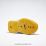 أطفال ftwr أبيض / خيط أصفر / فوق بنفسجي سؤال منتصف الأحذية - مرحلة ما قبل المدرسة Reebok 0NZ0F1375 - Image 5