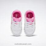 أطفال ftwr أبيض / وردي ذري حذاء ستيب اند فلاش جلدي كلاسيكي - طفل صغير Reebok 0NZ0F1377 - Image 6