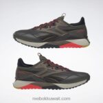 الجيش الأخضر / الأساسية السوداء / الكرز النيون حذاء تدريب nano x2 tr Adventure للرجال Reebok 0NZ0F1054 - Image 5
