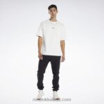 الطباشير أساسيات خزانة الملابس الكلاسيكية تي شيرت Reebok 0NZ0F383 - Image 2