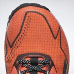 توهج برتقالي / قلب أسود / أصفر حامض شمسي حذاء تدريب nano x2 tr Adventure للرجال Reebok 0NZ0F1116 - Image 10