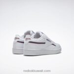 رجال أبيض ftwr / الكوبالت الكلاسيكي / بورجوندي الكلاسيكي حذاء كلوب سي 85 نباتي Reebok 0NZ0F1215 - Image 4