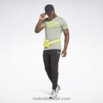رجال الانسجام الأخضر تي شيرت بشعار الماركة Reebok 0NZ0F1204 - Image 2