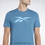 رجال فولاذي أزرق s23-r سلسلة الرسم ناقلات تي شيرت Reebok 0NZ0F1261 - Image 4