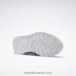 رمادي بارد / رذاذ البحر / أبيض ftwr أحذية نسائية نايلون كلاسيكية Reebok 0NZ0F268 - Image 5