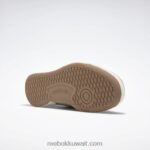 رمادي داكن / بيج حديث / طباشير حذاء كلوب سي 85 فنتاج Reebok 0NZ0F130 - Image 5