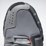 رمادي نقي 3 / رمادي نقي 7 / برتقالي سحق s23-r حذاء زيجويلد تريل 6 للرجال Reebok 0NZ0F1059 - Image 7