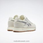طباشير / رمادي نقي 2 / فضي غير لامع الأحذية الجلدية الكلاسيكية sp للنساء Reebok 0NZ0F179 - Image 4