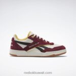 طباشير عتيق s23-r / بورجوندي كلاسيكي / أسود أساسي bb 4000 ii حذاء كرة السلة Reebok 0NZ0F143