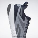 ناقلات البحرية / رمادي بارد / رمادي بارد 6 حذاء فليكساغون فورس 4 للرجال للتدريب Reebok 0NZ0F1132 - Image 7