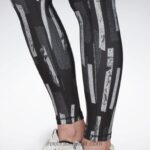نحيف أسود الليل الجوارب المطبوعة كل انحاء myt Reebok 0NZ0F638 - Image 6