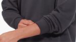 نحيف أسود لوكس هوديي كبير الحجم Reebok 0NZ0F451 - Image 2