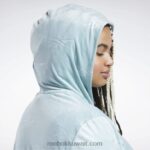 نحيف الرمادي الساحلي كنزة كلاسيك انرجي كيو 4 قطيفة بسحاب (مقاس كبير) Reebok 0NZ0F899 - Image 8