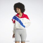 نحيف كلاسيكي أبيض سترة المسار الكلاسيكية الامتياز Reebok 0NZ0F318