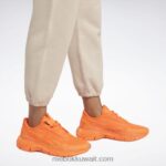 نحيف ecru ناعم فيكتوريا بيكهام بنطلون رياضي بساق مستقيمة Reebok 0NZ0F656 - Image 5