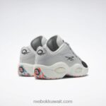 نقي رمادي 2 / طباشير / كور أسود السؤال أحذية كرة السلة المنخفضة Reebok 0NZ0F36 - Image 4