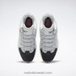 نقي رمادي 2 / طباشير / كور أسود السؤال أحذية كرة السلة المنخفضة Reebok 0NZ0F36 - Image 6