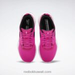 وردي فخور / كور أسود / أبيض ftwr حذاء فليكساجون فورس 4 نسائي للتدريب Reebok 0NZ0F341 - Image 6