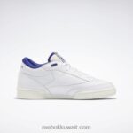 ftwr أبيض / طباشيري / أرجواني غامق حذاء كلوب سي ميد الثاني عتيق Reebok 0NZ0F546 - Image 2