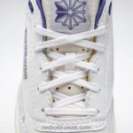 ftwr أبيض / طباشيري / أرجواني غامق حذاء كلوب سي ميد الثاني عتيق Reebok 0NZ0F546 - Image 7