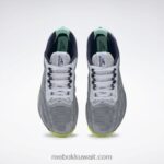 ftwr أبيض / متجه كحلي / أزرق محكمة حذاء تدريب نانو x1 حصى للرجال Reebok 0NZ0F1087 - Image 6